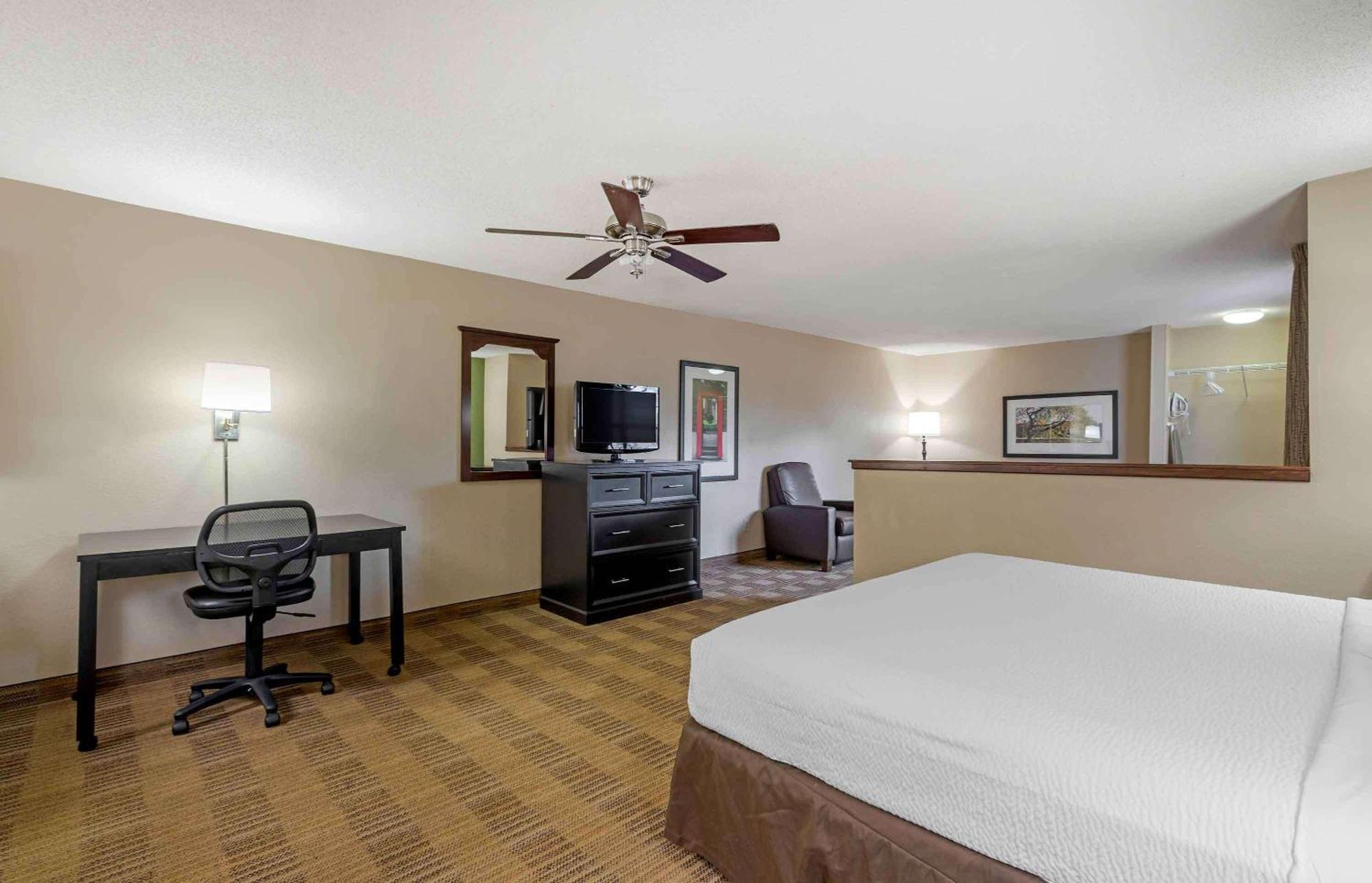 Extended Stay America Select Suites - Atlanta - Clairmont Chamblee Exterior foto