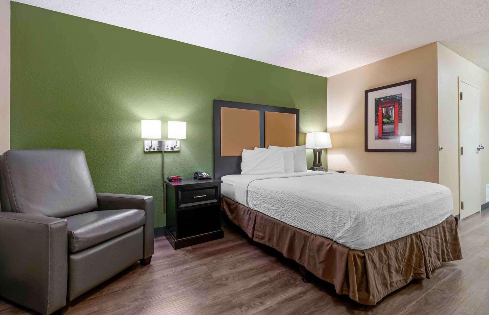 Extended Stay America Select Suites - Atlanta - Clairmont Chamblee Exterior foto