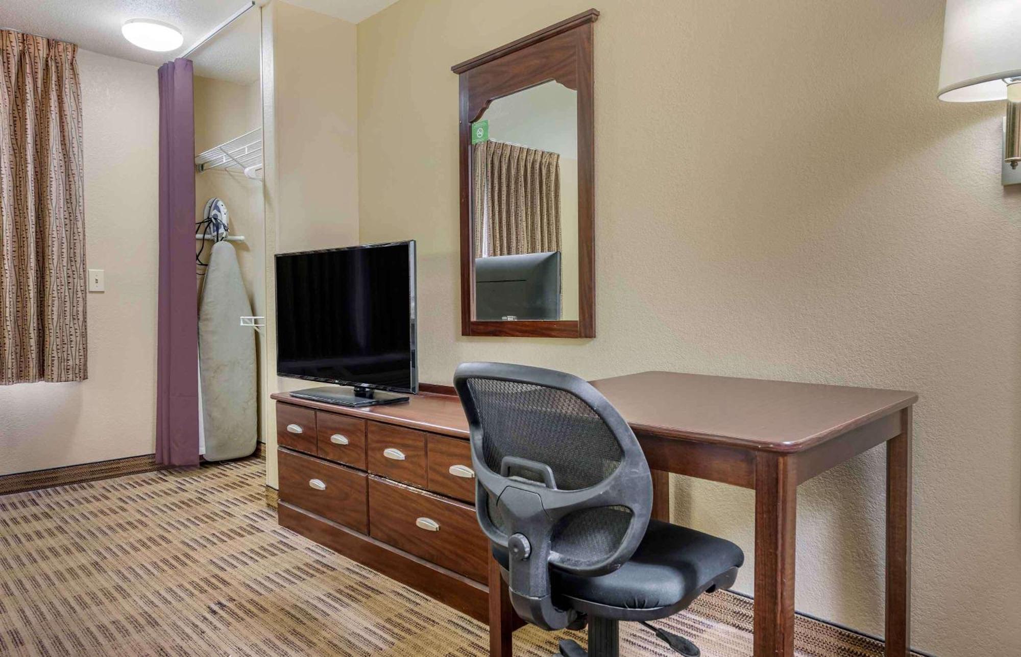 Extended Stay America Select Suites - Atlanta - Clairmont Chamblee Exterior foto